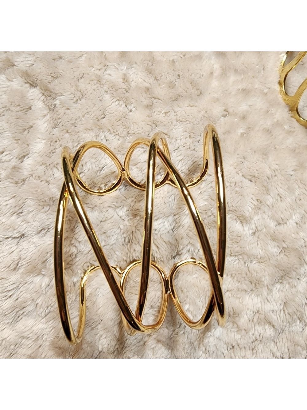 Cuff Bracelets Choose - Picture 4 of 7